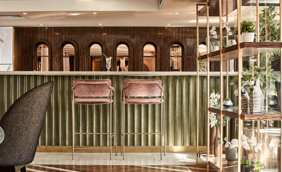   Lounge Bar 