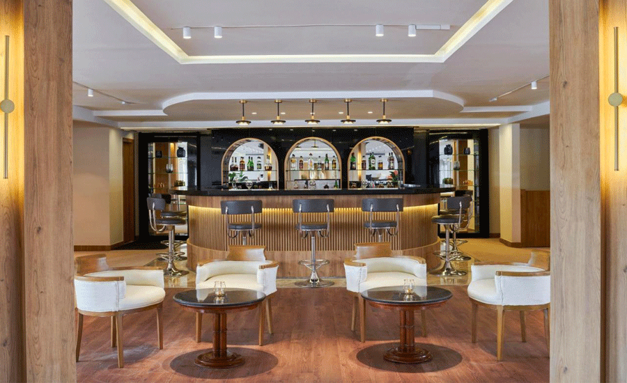   Lounge Bar 