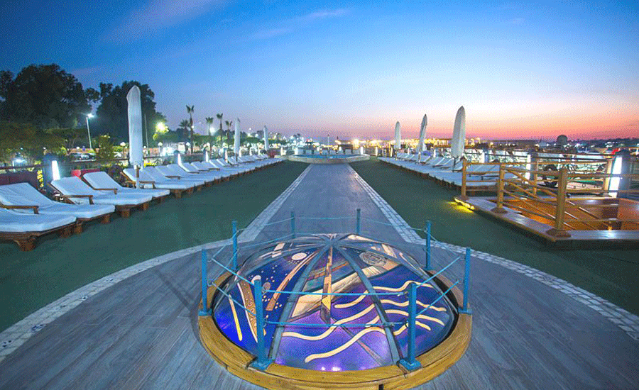   Sun Deck 