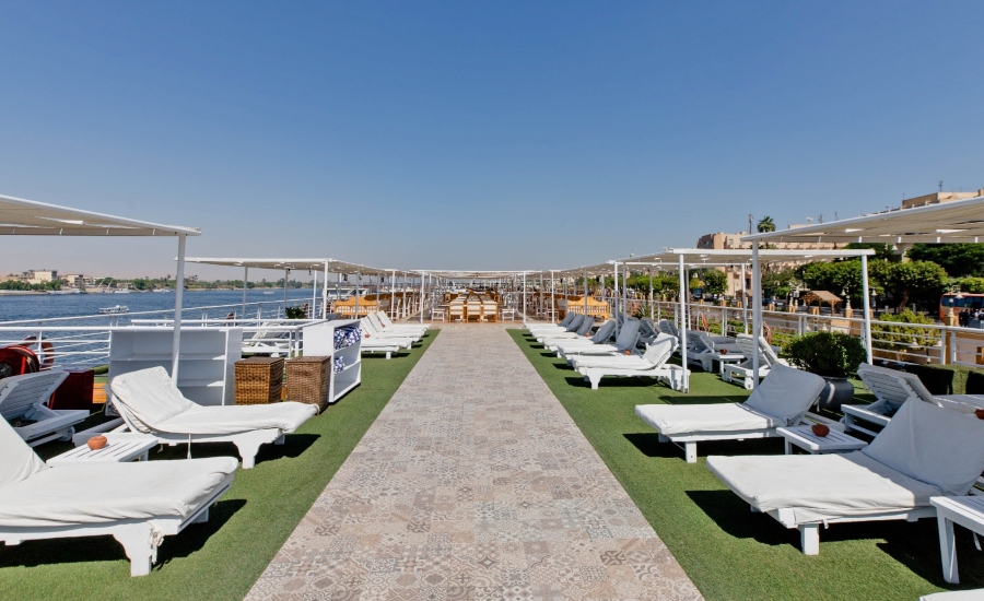   Sun Deck 