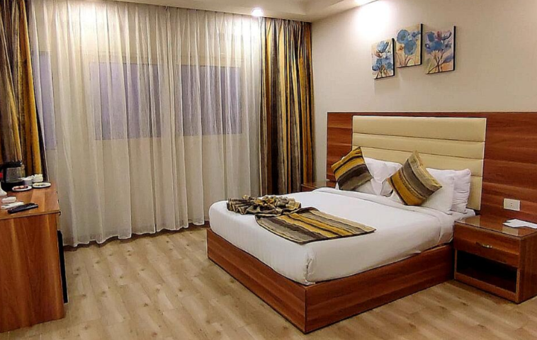   Jewel San Stefano 