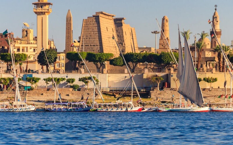   Luxor 